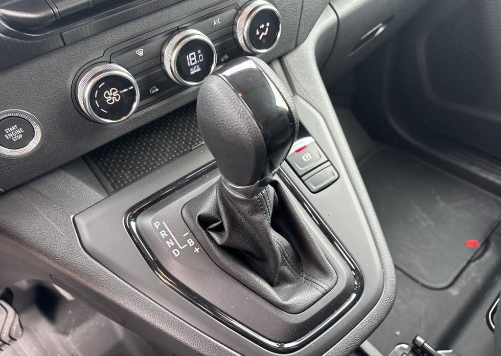 Renault Kangoo e-tech extra l1 44 kwh - demo / trekhaak / vierseizoensbande