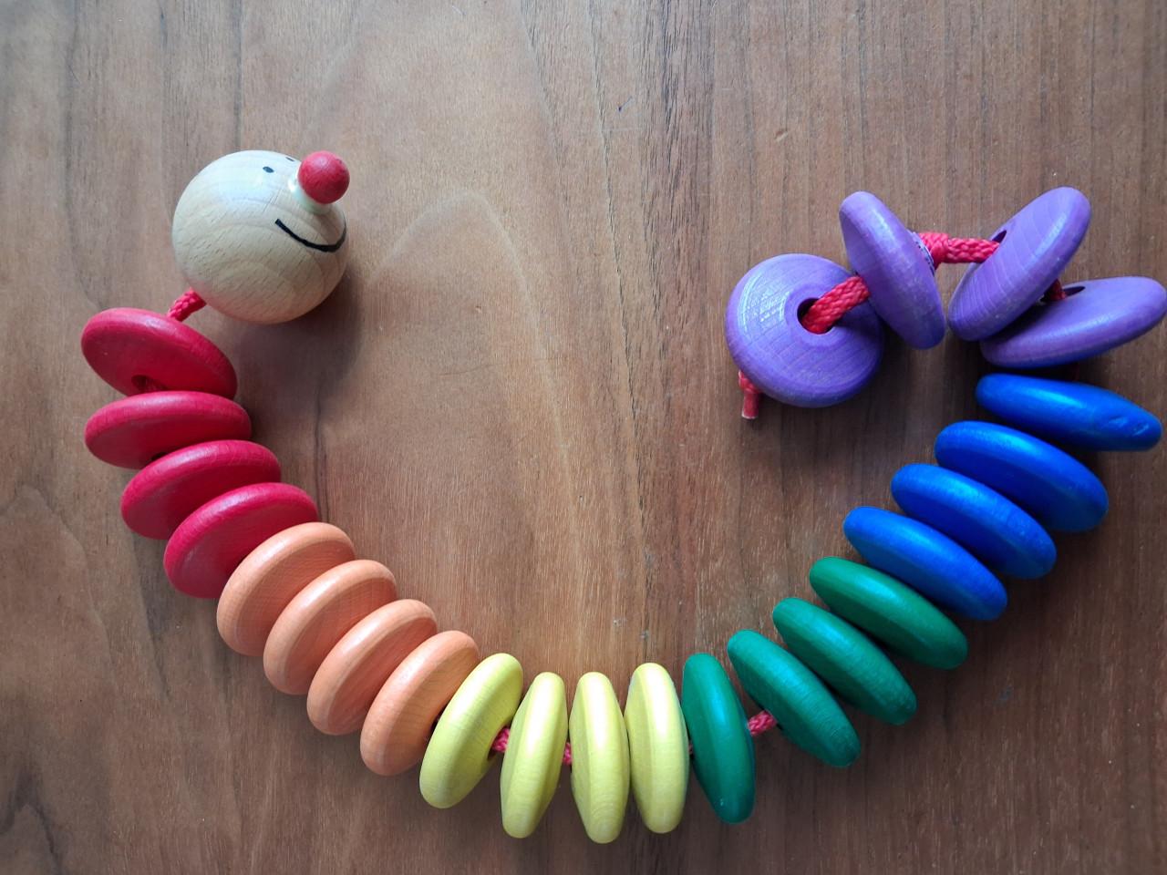 Houten speelgoed Regenboogrups