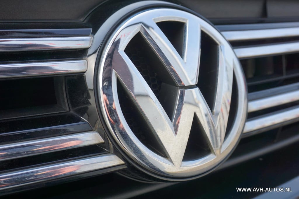 Volkswagen Tiguan 1.4 tsi sport&style 4motion r-line edition