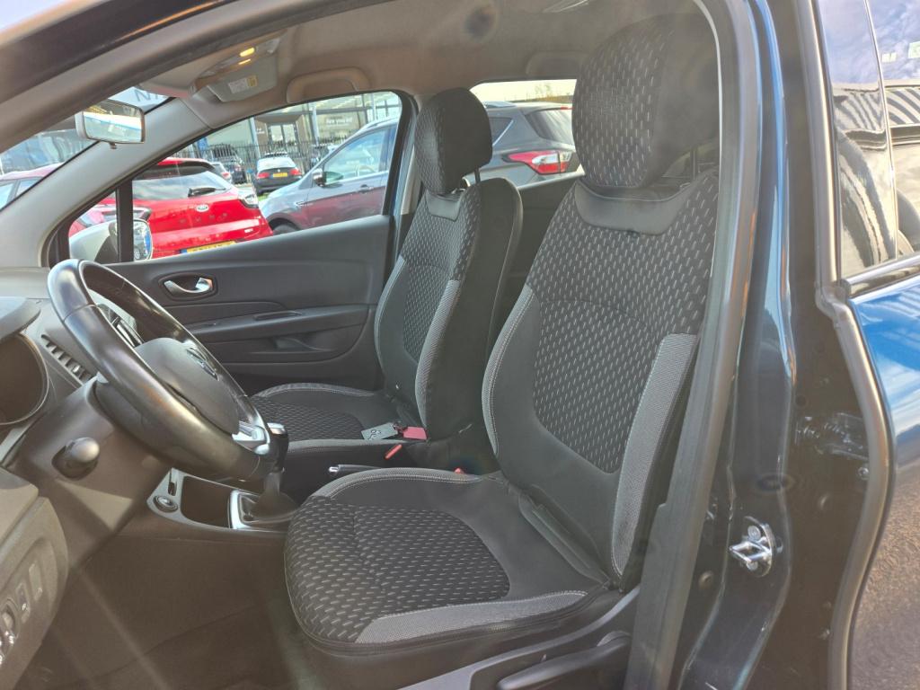 Renault Captur 90pk intens | trekhaak | camera | led | navi