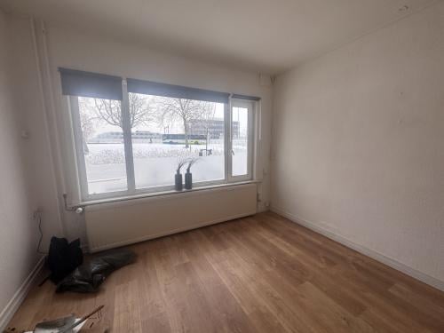 Te huur: Woonruimte bestaande uit twee kamers in hartje Goes