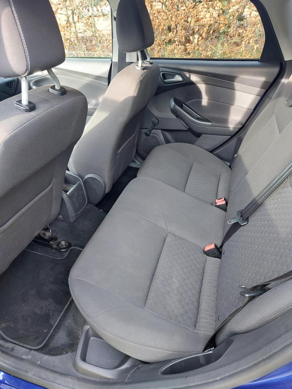 Ford Focus 1.0 Ecoboost 74KW Wagon 2014 Blauw