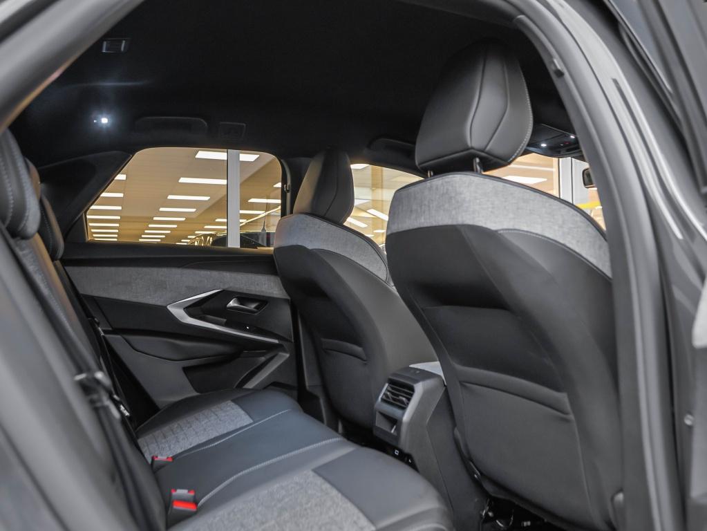 Peugeot 3008 1.2 hybrid 145pk allure automaat | 360 camera | stoel & stuurv