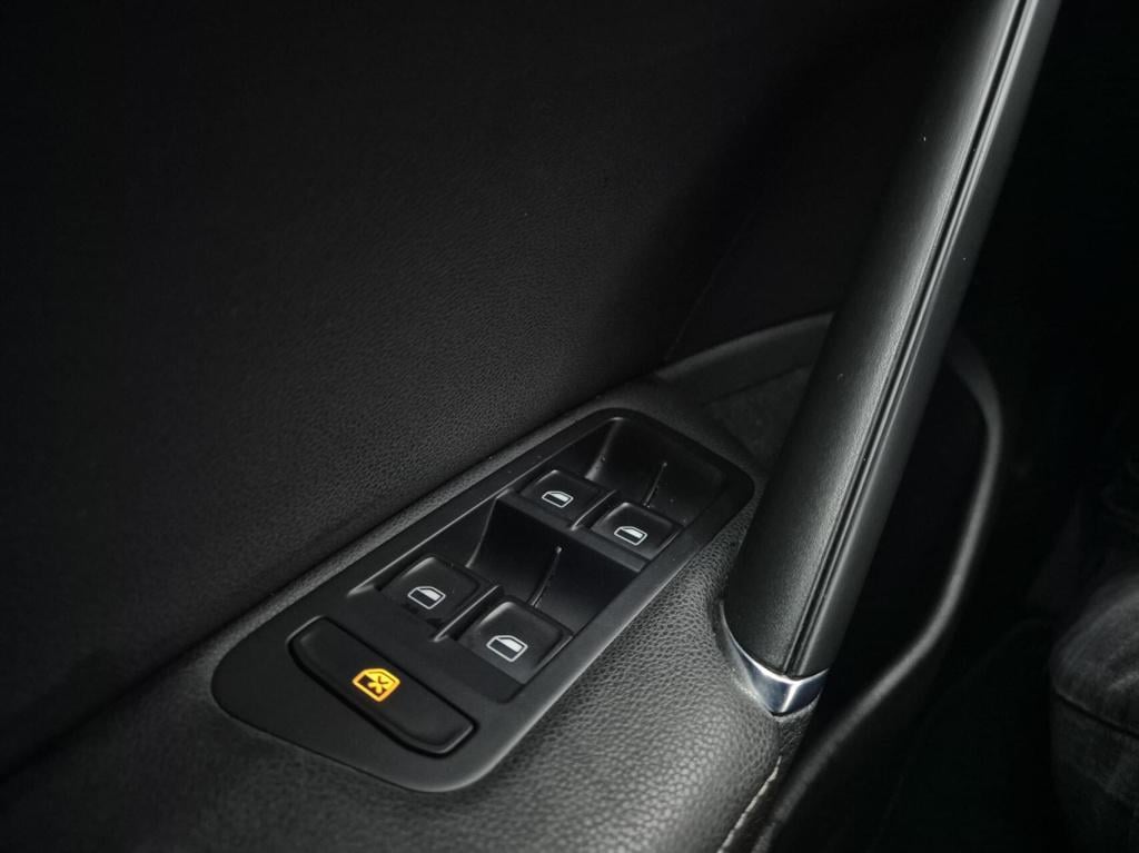 Volkswagen Golf 1.2 tsi comfortline /1e eigenaar / automaat / massagestoel 