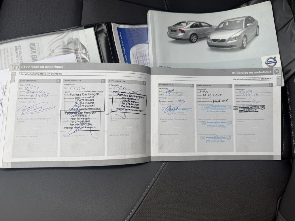 Volvo S40 2.4 d5 momentum 5 cilinder voll onderhouden