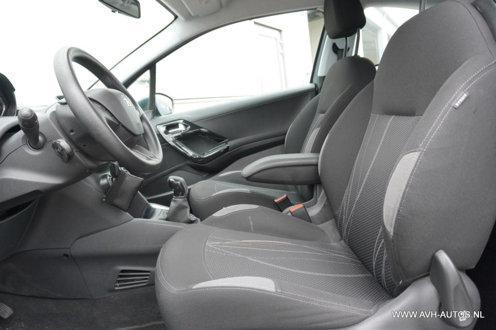 Peugeot 208 1.4 vti active