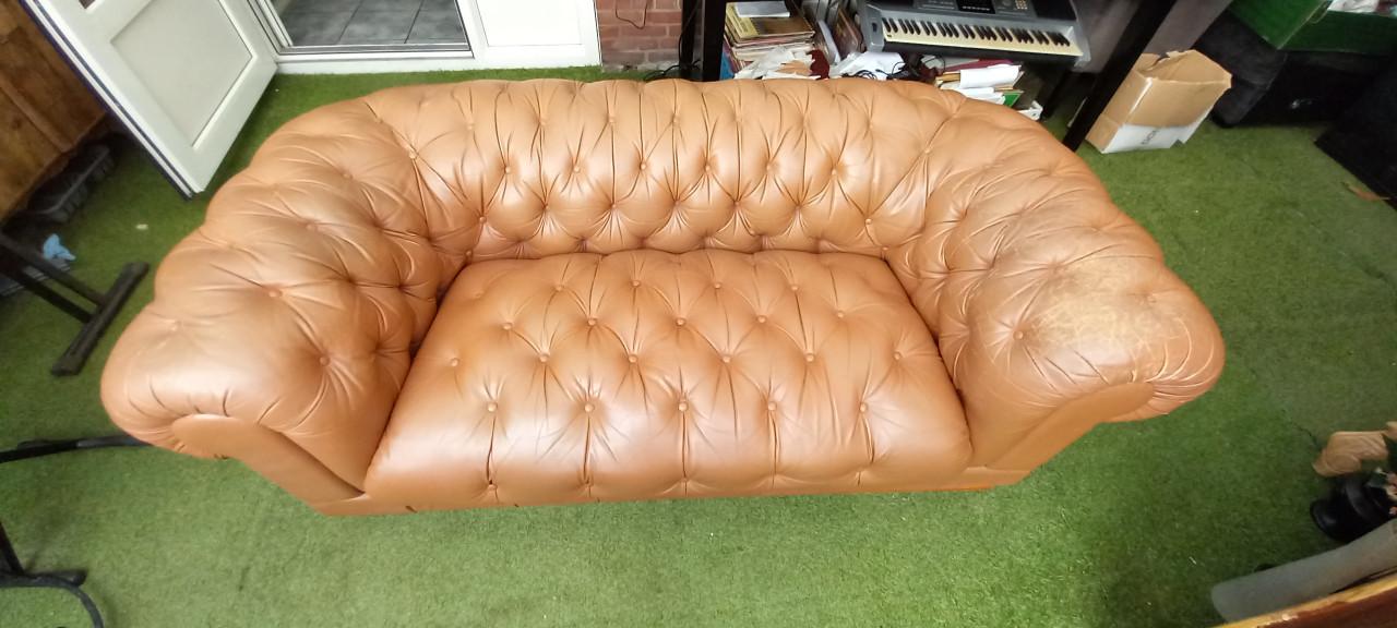 2 zits chesterfield bank