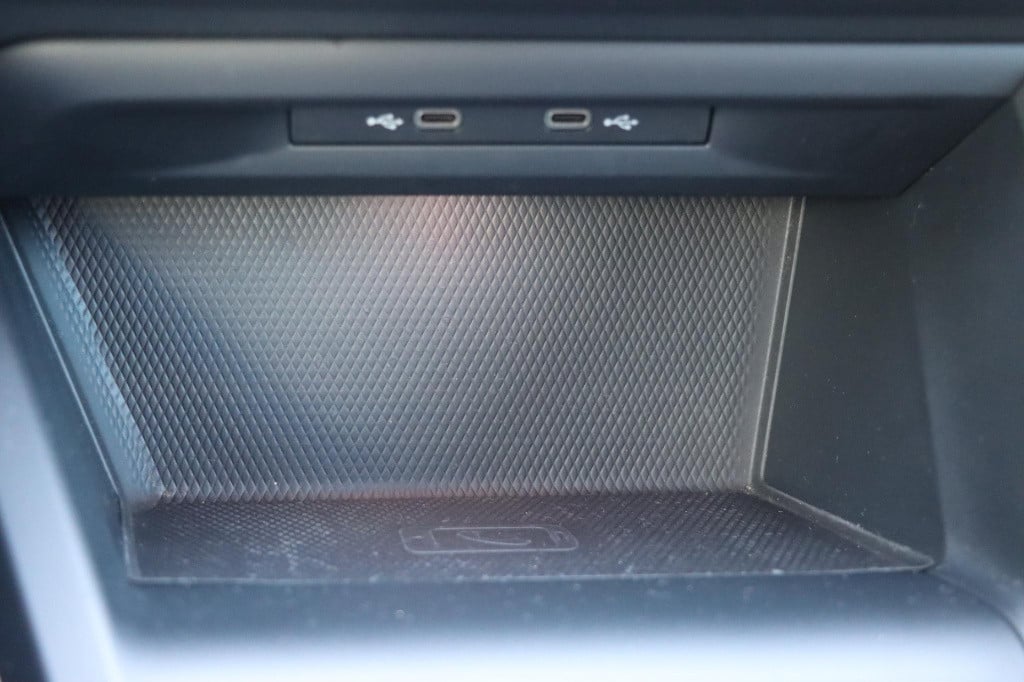 Volkswagen Golf 1.5 etsi r-line 150pk dsg7