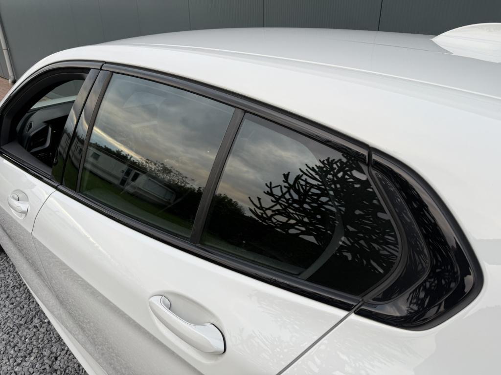 BMW 1 Serie 118i high executive m-sportpakket 5-drs