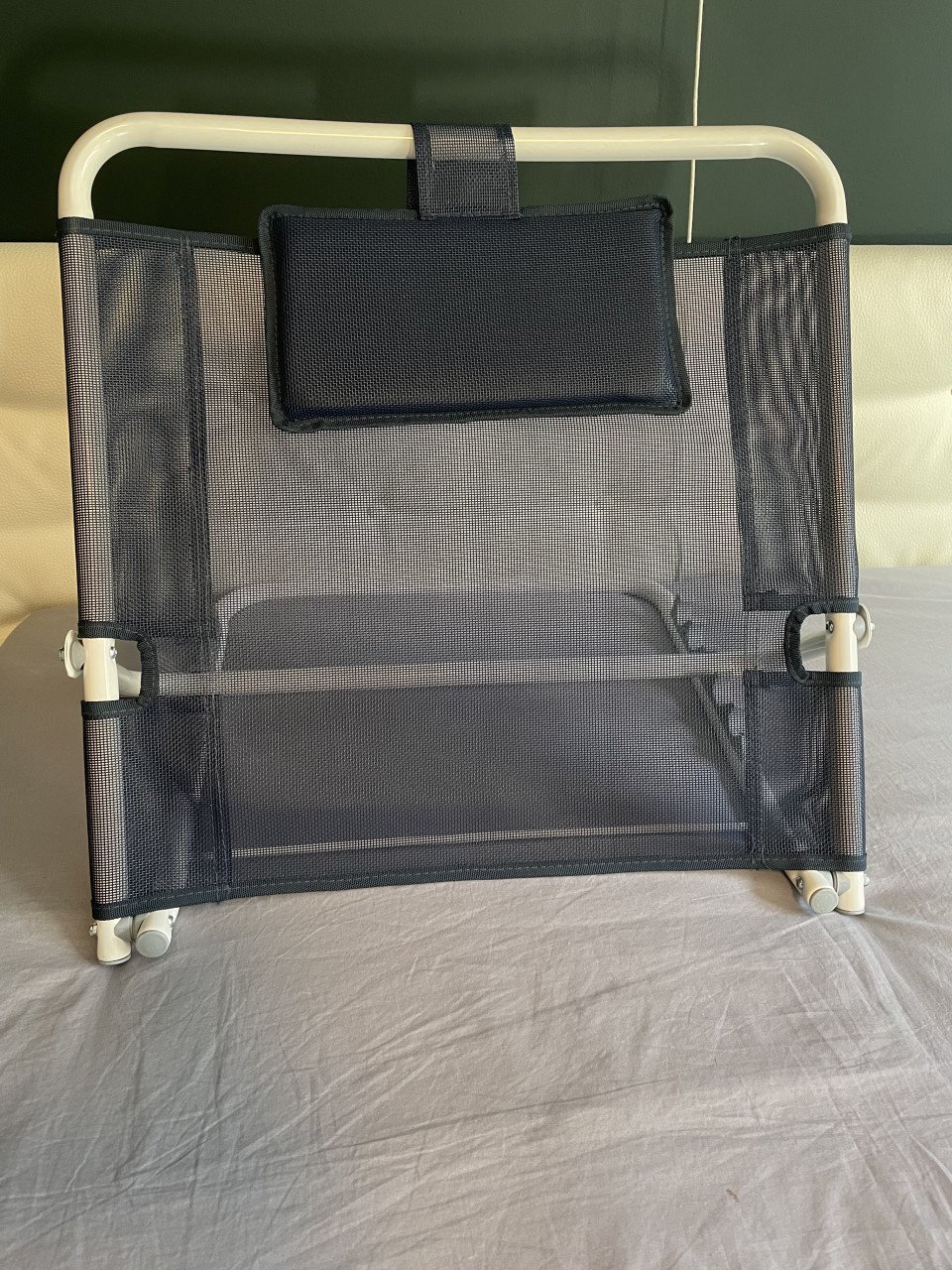 Inklapbare ruggesteun bed