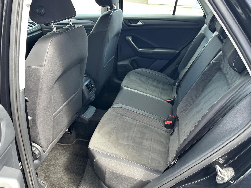 Volkswagen T-roc 1.5 tsi 150pk dsg style carplay | camera | keyless | elek.