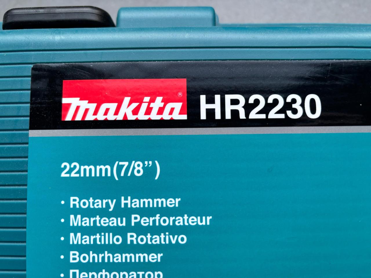 Makita Boorhamer HR-2230 - Nieuwstaat