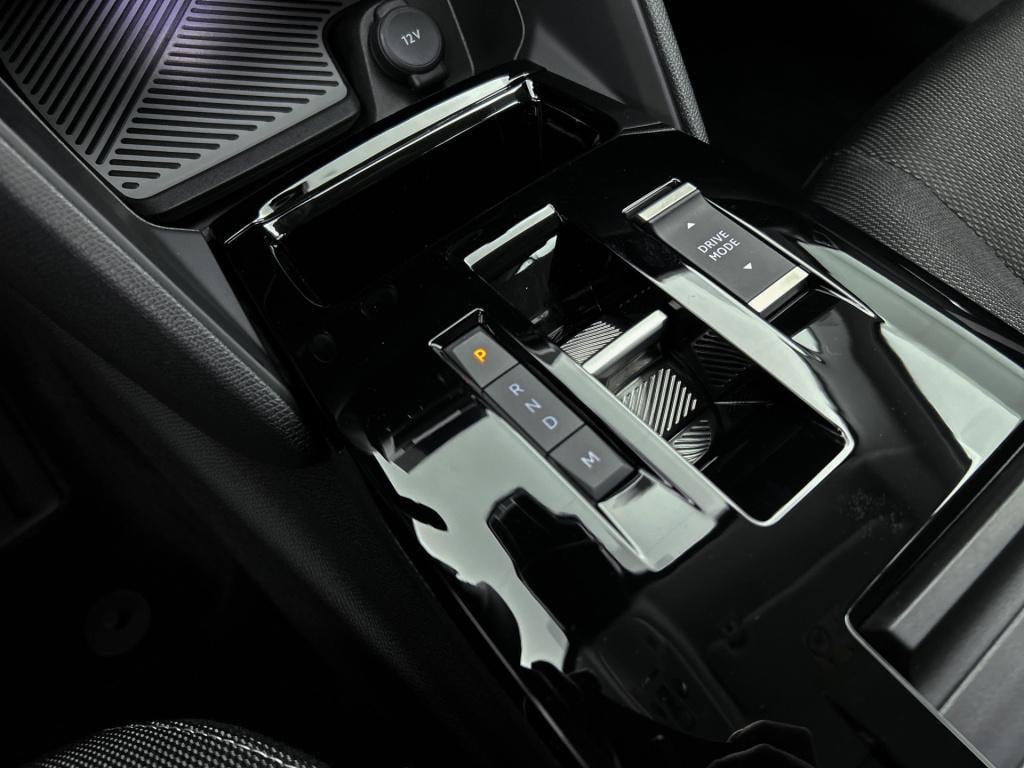 Citroen C4 hybrid 145pk automaat business | rijklaar | stoelverwarming | na