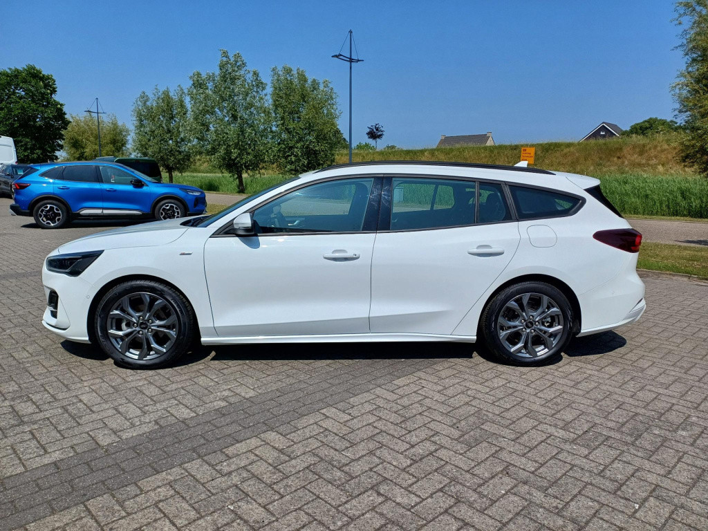 Ford Focus wagon 1.0 ecoboost hybrid st line