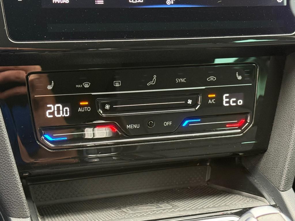 Volkswagen Passat variant 1.4 tsi phev gte business soh 93%