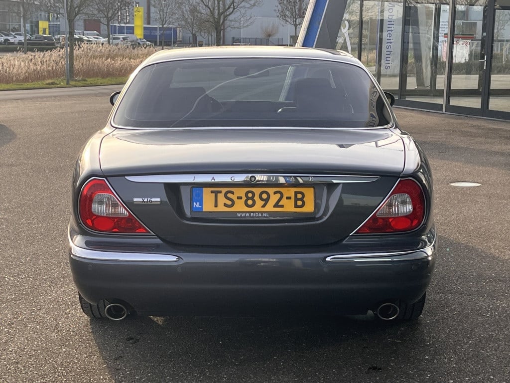 Jaguar Xj 3.0 v6 sport