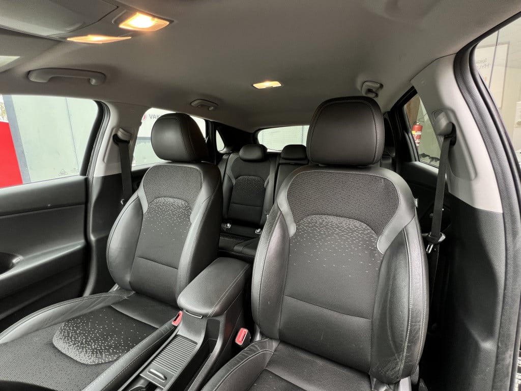 Hyundai I 30 1.4 t-gdi premium automaat - apple/ android carplay | nav | da