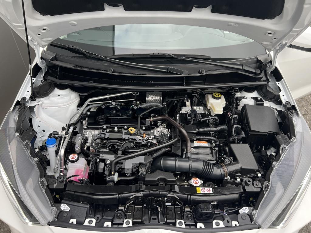 Toyota Yaris 1.5 hyb. 115 first e