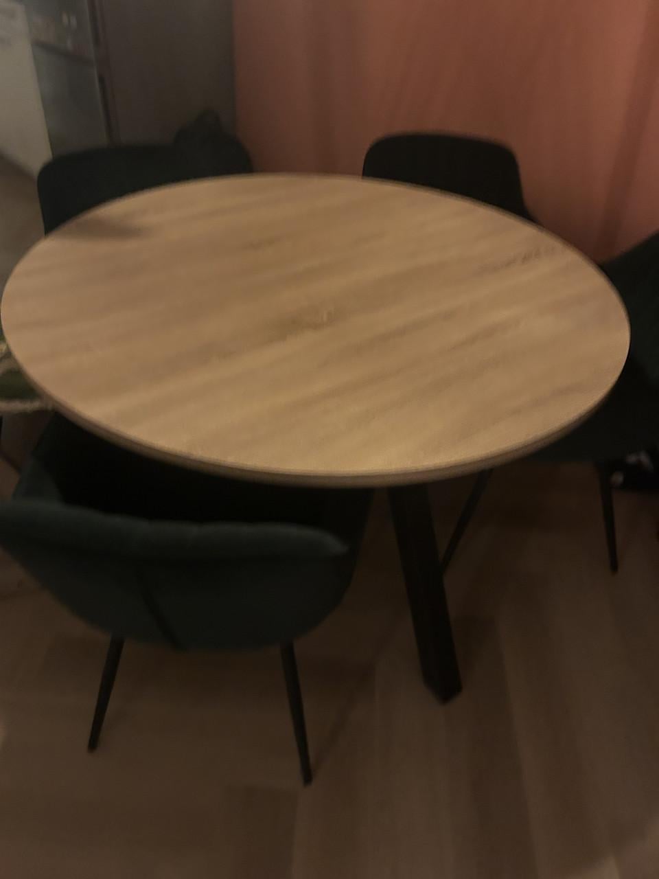 Ronde eettafel