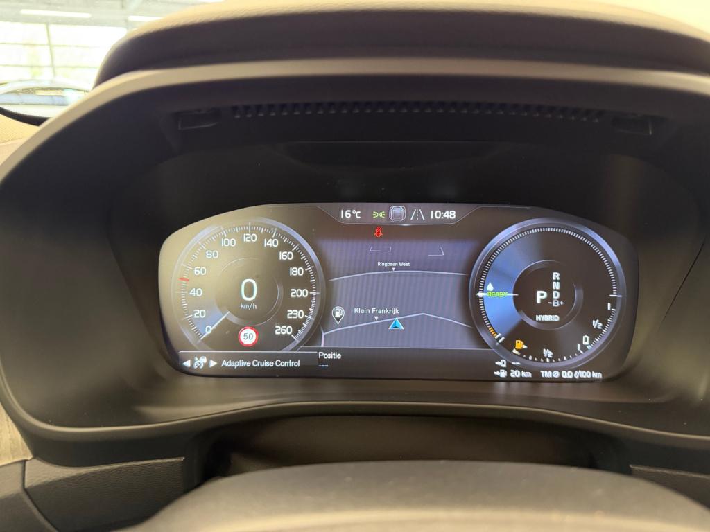 Volvo XC40 1.5 t5 recharge inscription | trekhaak | panoramadak | h&k | thu