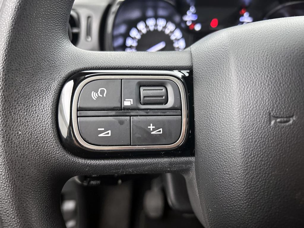 Citroen C3 82pk feel | rijklaar | trekhaak | navigatie | parkeerhulp |