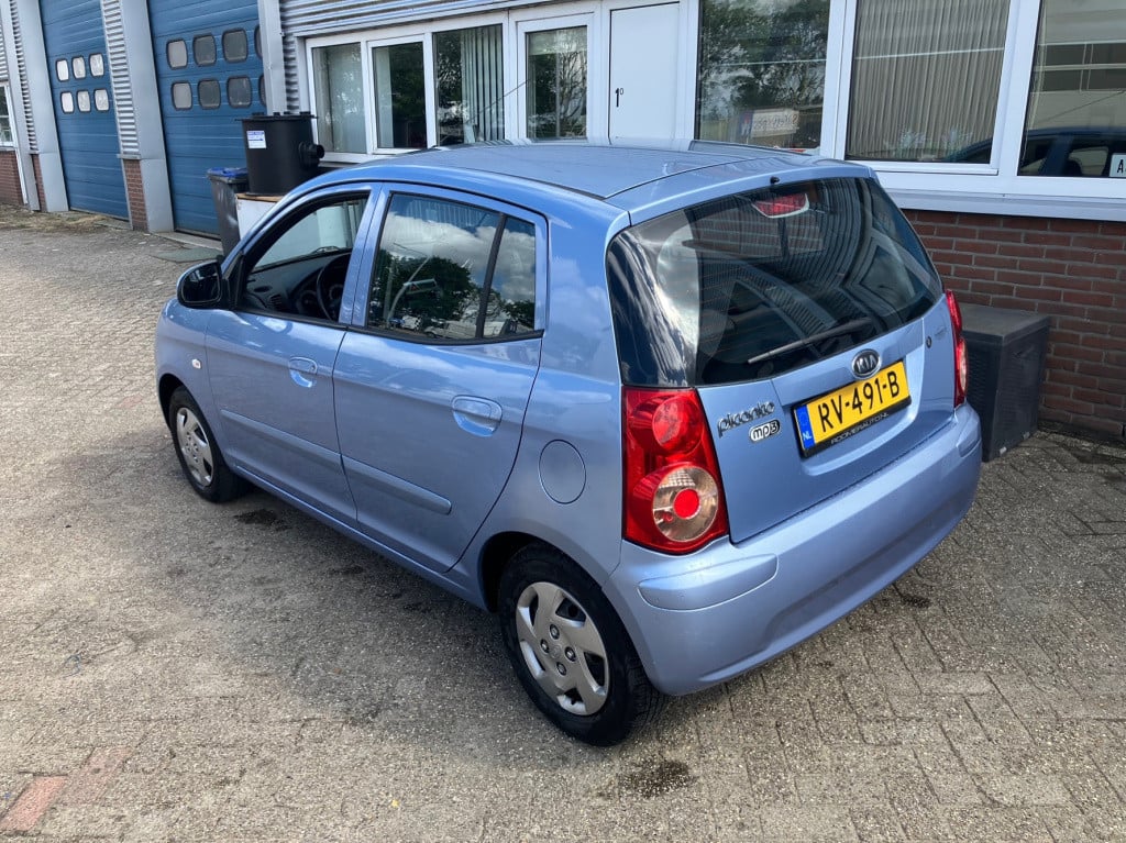 Kia Picanto 1.0 x-ecutive airco mp3
