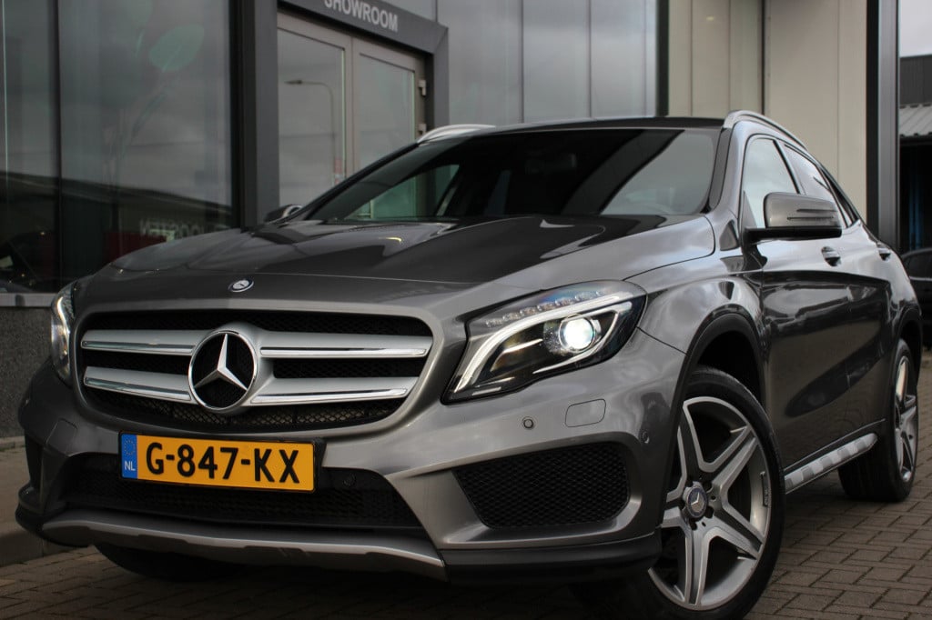 Mercedes-Benz Gla-klasse 200 prestige | amg-line | automaat