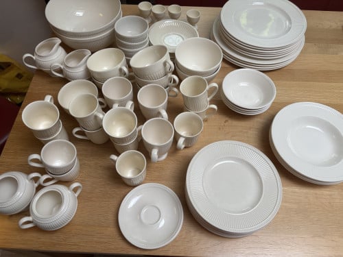 GERESERVEERD- Wedgwood Windsor servies