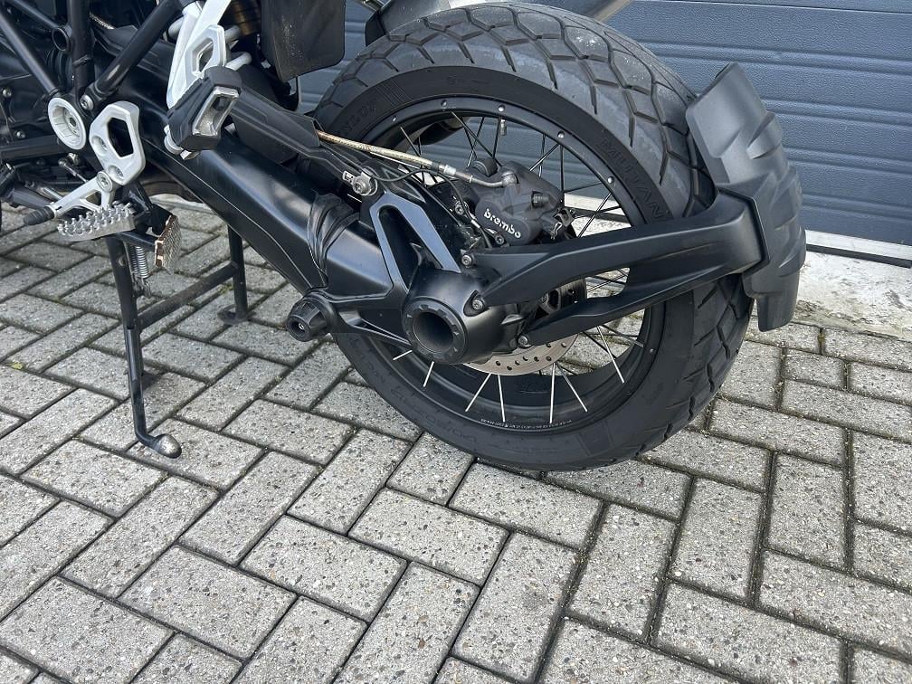 Puntgave BMW R1200GS LC Adventure uit 2014 bomvol opties, rijklaar €9950,-