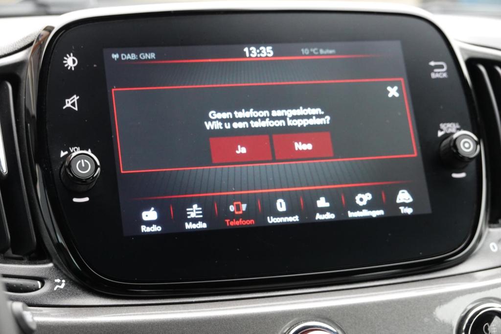 Fiat 500 C 1.0 hybrid dolcevita