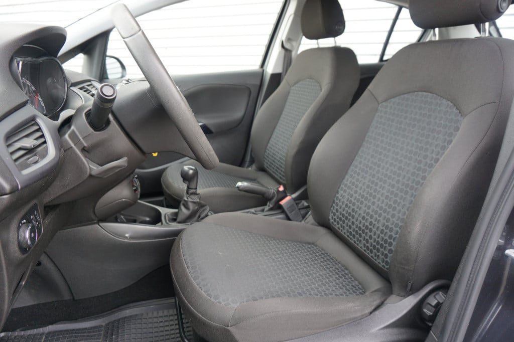 Opel Corsa-e opel corsa-e airco / elektr. ramen / trekhaak / lm velgen
