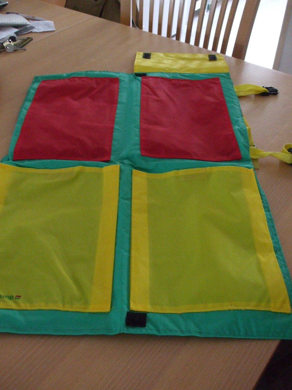 Te koop handige tas.(z.g.a.n.).