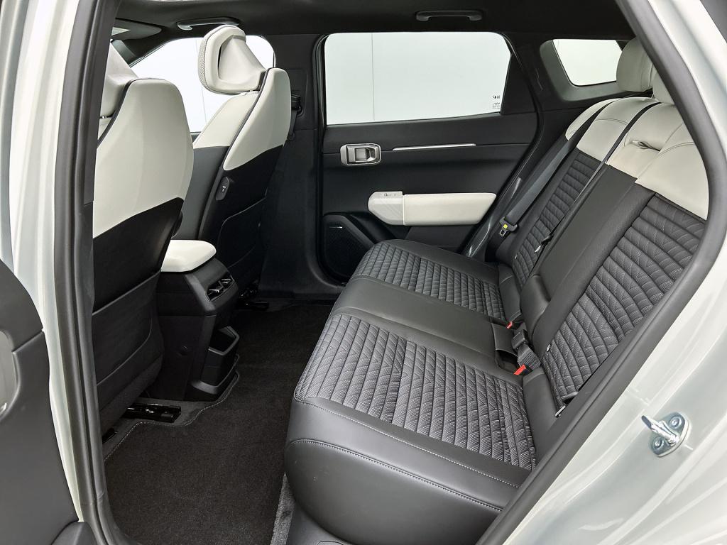 Kia Ev4 gt-plusline 81.4 kwh | 10 jaar garantie | panoramadak | leder | veh