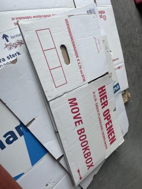 GRATIS 3 verhuisdozen en 2 boekendozen