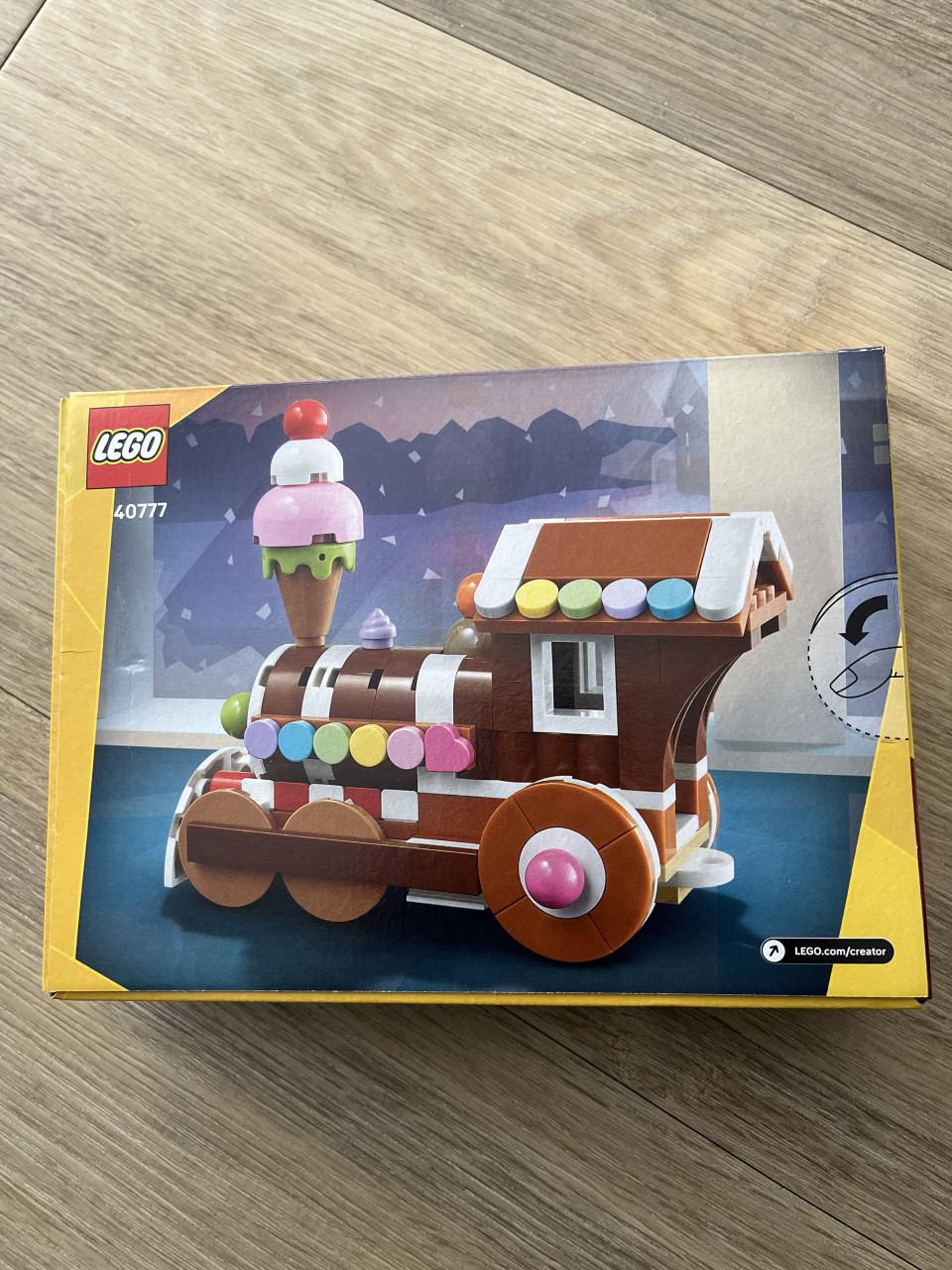 LEGO 40777 Gingerbread train (2 stuks te koop)
