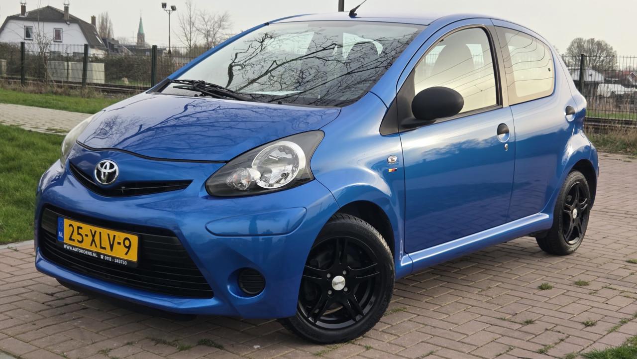 Toyota Aygo uit 2012  | 118.542KM + NAP | 5-Deurs | APK 03-2027 | IZGST.