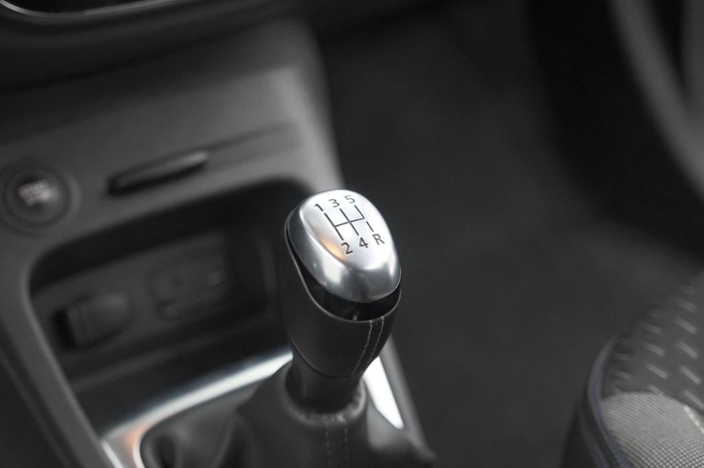 Renault Captur tce 90 intens | camera | dodehoekdetectie | navigatie | park