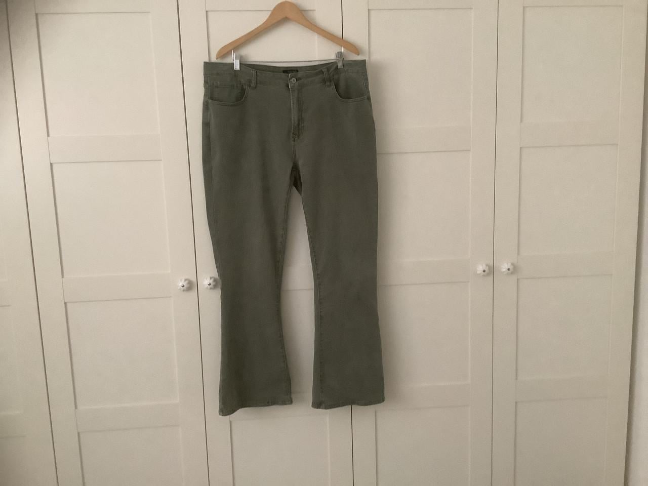 Norah Jeans Fit & Flair z.g.a.n.