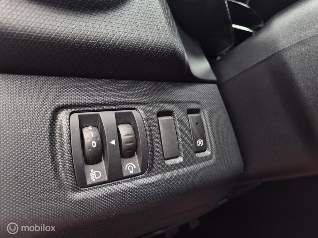 Renault Clio 0.9 tce dynamique / airco / cruisecontrol / dealeronderhouden 