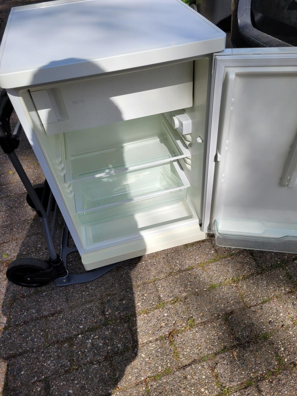 UITVERKOOP / SALE witgoed wasmachine, droger, koelkast en meer!