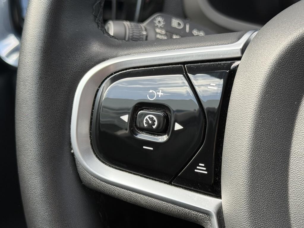 Volvo V60 t6 398pk recharge long ultra dark| pano| 360camera| head-up| awd