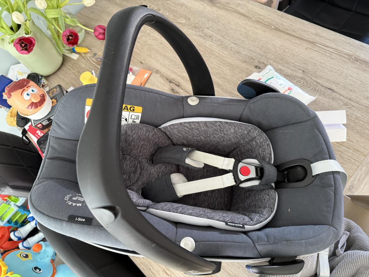 Maxi cosi pebble pro i size