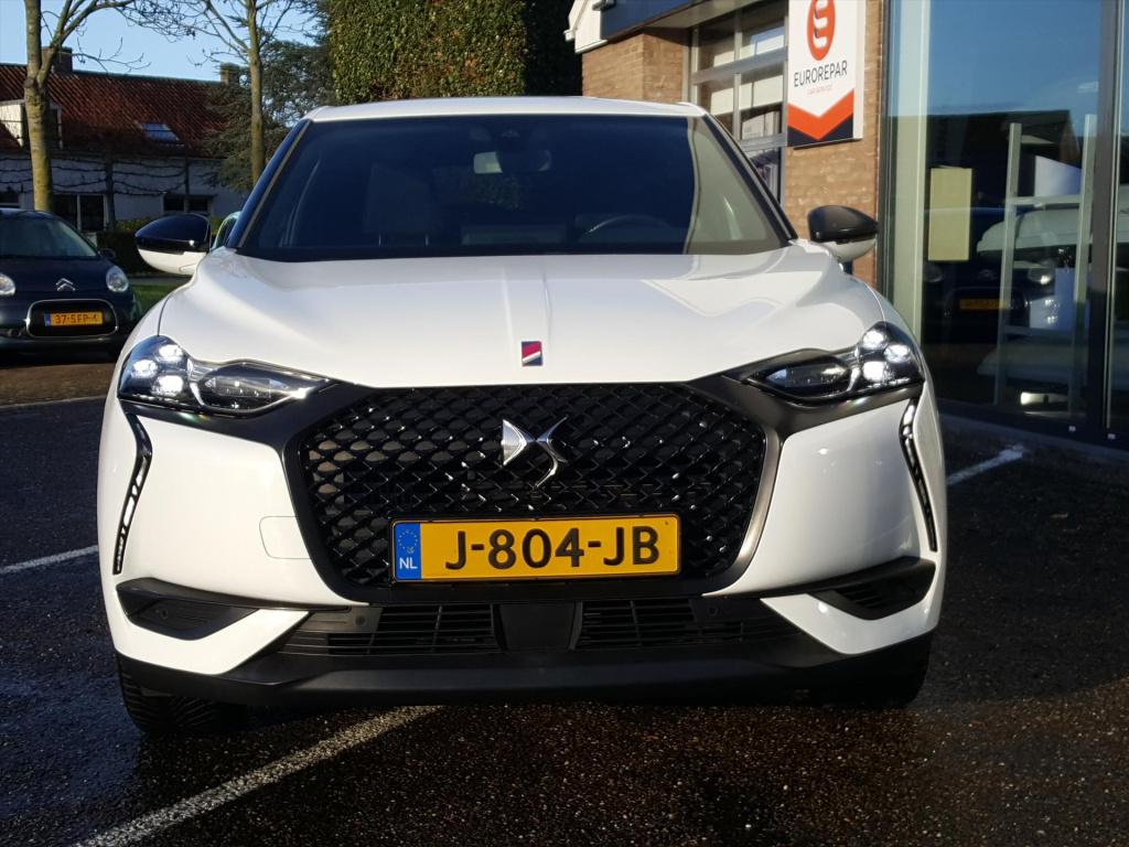 Ds Ds 3 crossback 1.2 puretech 100pk business | navi | bt | applecarplay & 