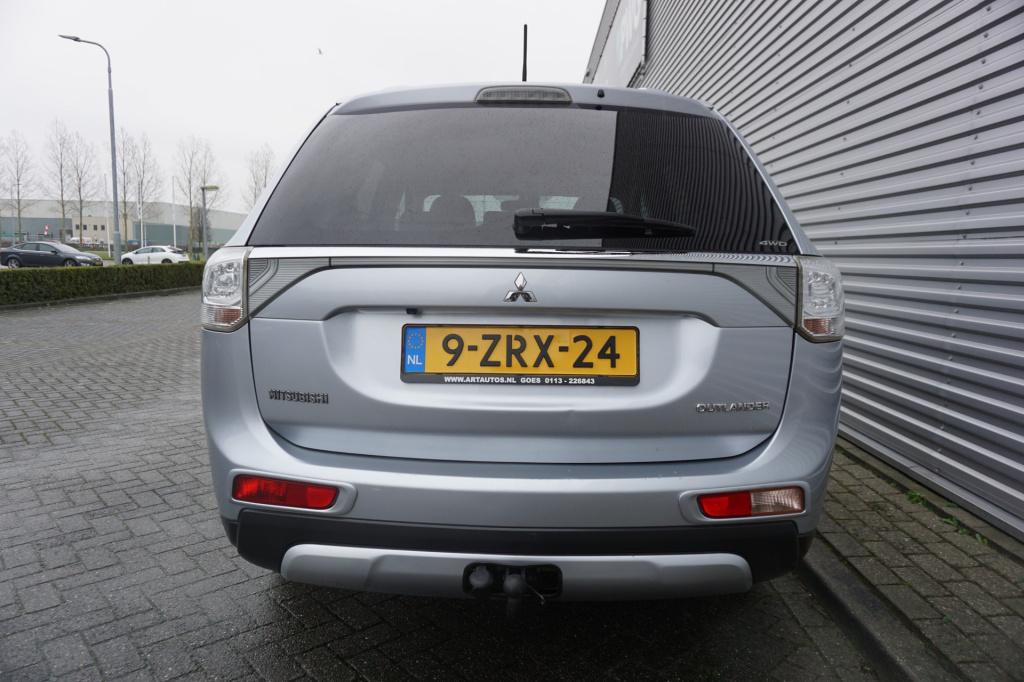 Mitsubishi Outlander 2.0 phev business edition x-line automaat - climate / 