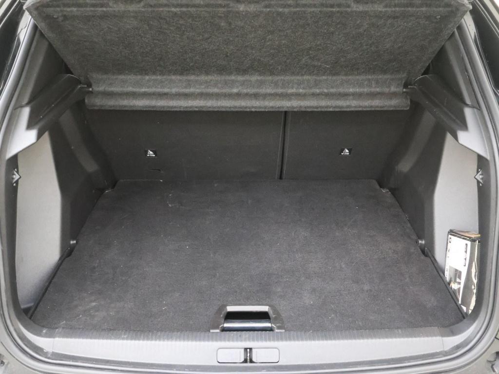 Peugeot 2008 1.2 hybrid 145 allure