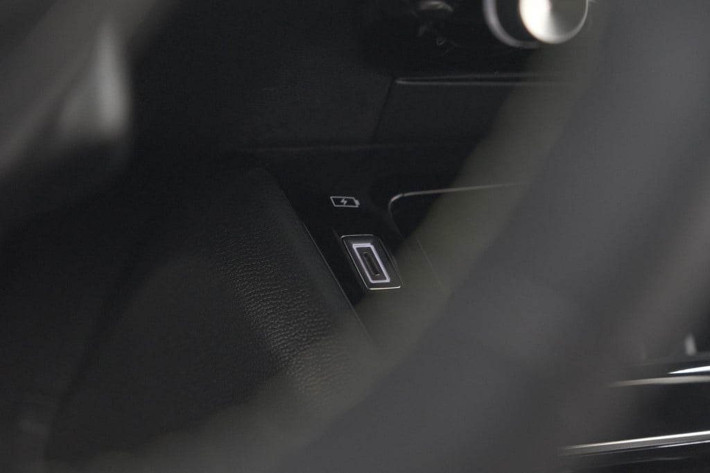 Peugeot 208 puretech 100 gt | camera | apple carplay | parkeersensoren