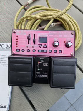 Zgan Boss RC-30 USB loop station met twee stereo tracks...