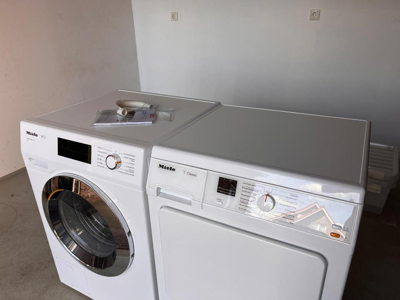 Miele W1 PowerWash 2.0 Wasmachine en Miele CONDENSdroger