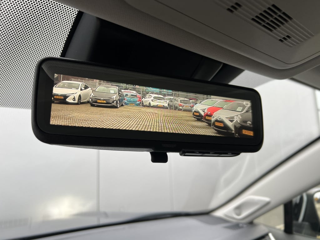 Toyota Rav4 2.5 hybrid executive nl auto | trekhaak | alarm klass 3 | vol l