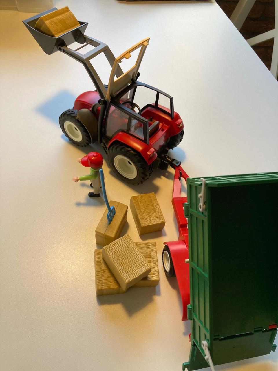 Playmobil tractor met kar 4496